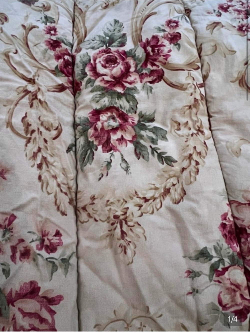 Ralph Lauren Grosvenor Square Rose Bouquet Comforter in Pink and Cream
